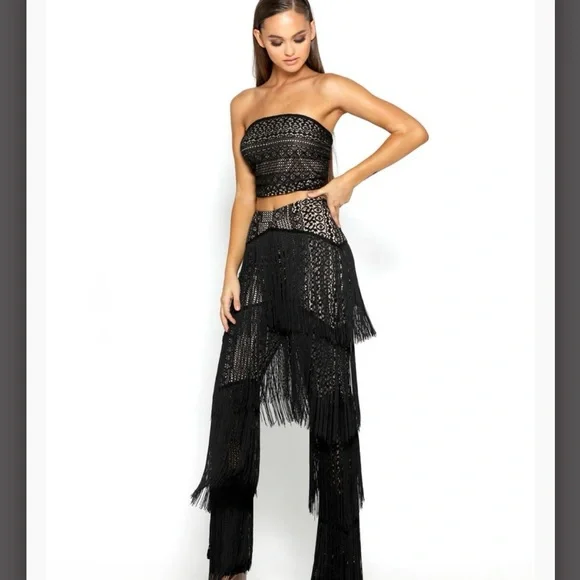 Banjul NWOT High-Waisted Black and Tan Crochet/ Lace Tiered Fringe Flare Pants - Picture 1 of 6